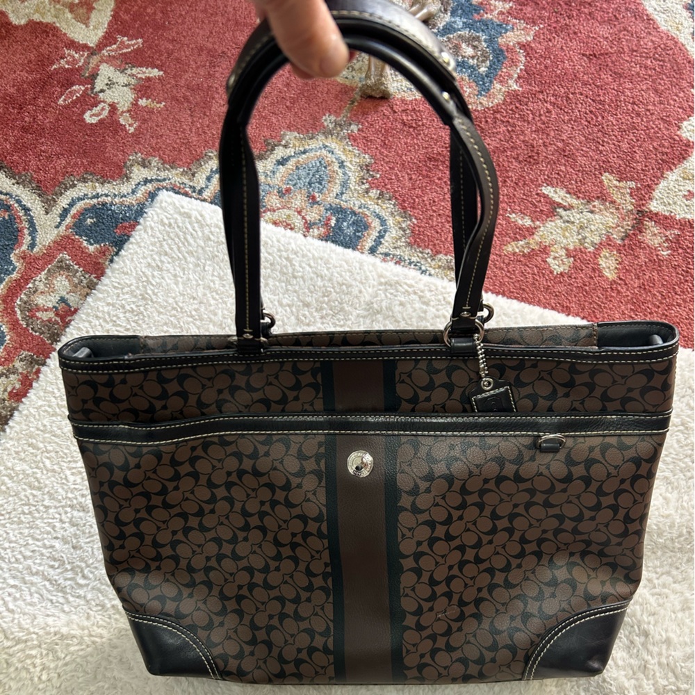 Vintage Coach leather zip tote
